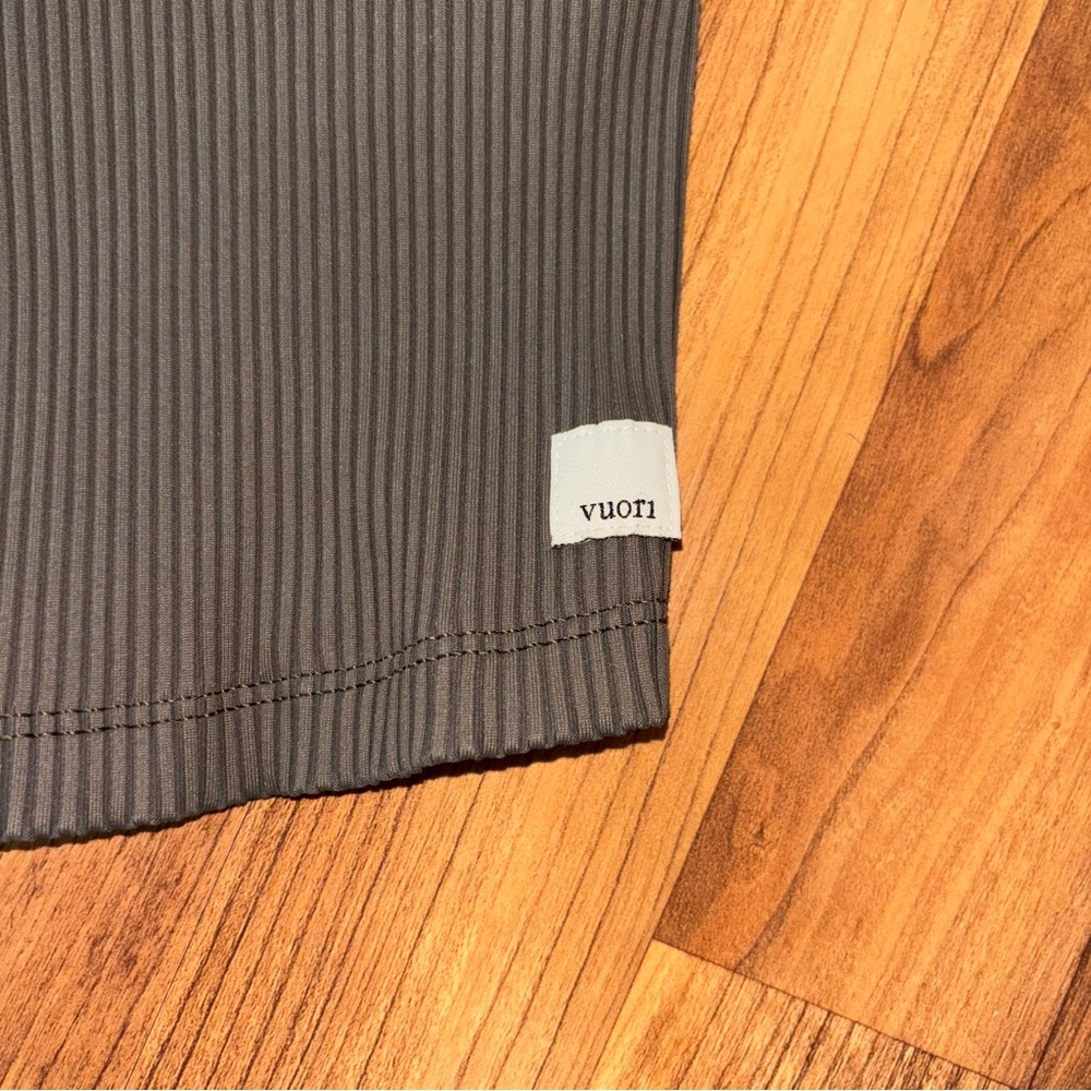 Vuori Ribbed Cropped Tank Top in Olive - Picture 3 of 5